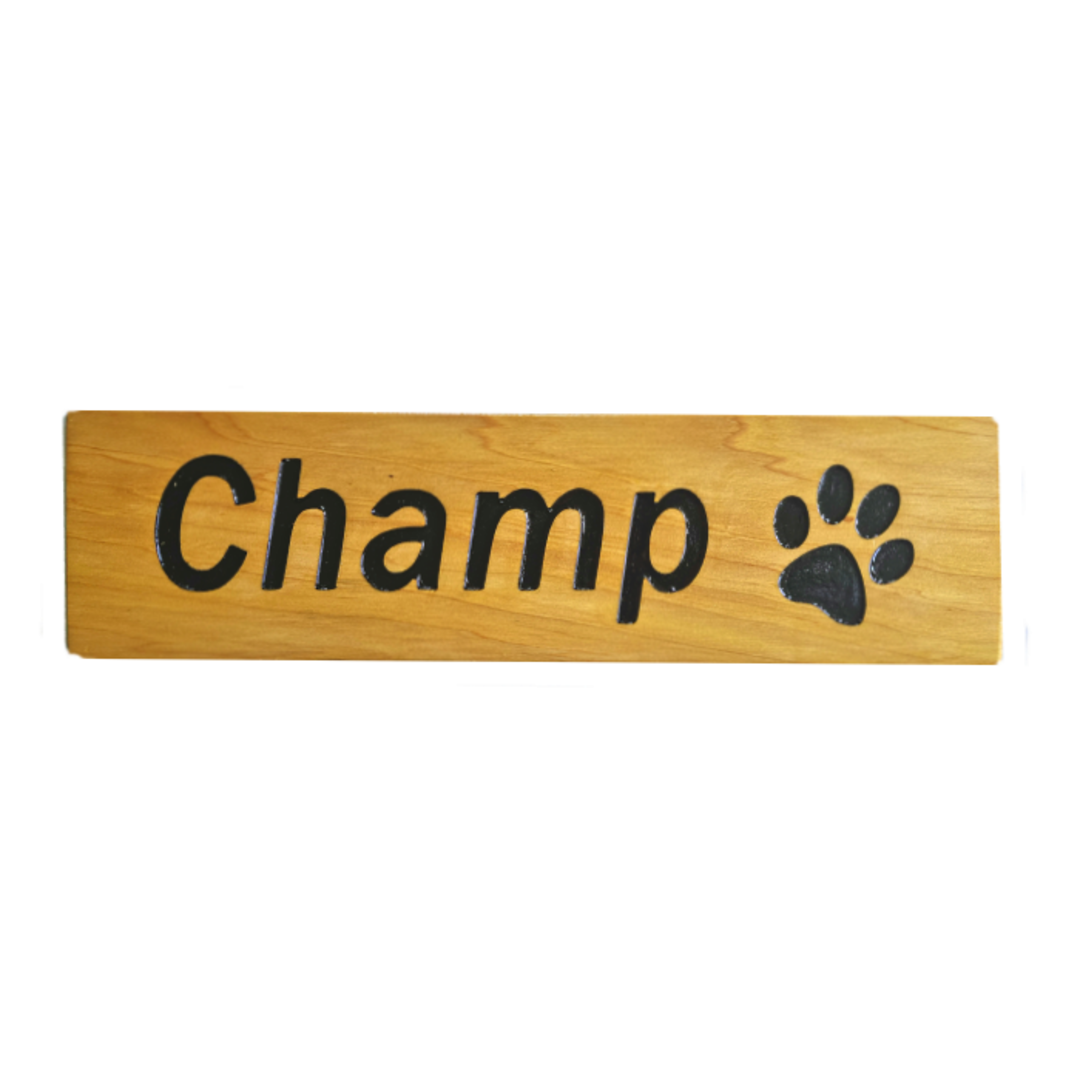 Macrocarpa 'Champ' Sign image 0